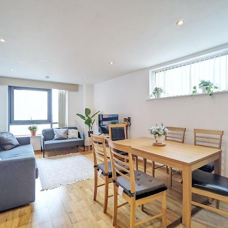 Guest Room In City Centre Near Key Attractions Liverpool Exterior photo