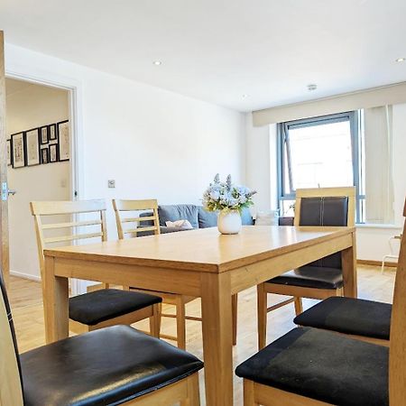 Guest Room In City Centre Near Key Attractions Liverpool Exterior photo