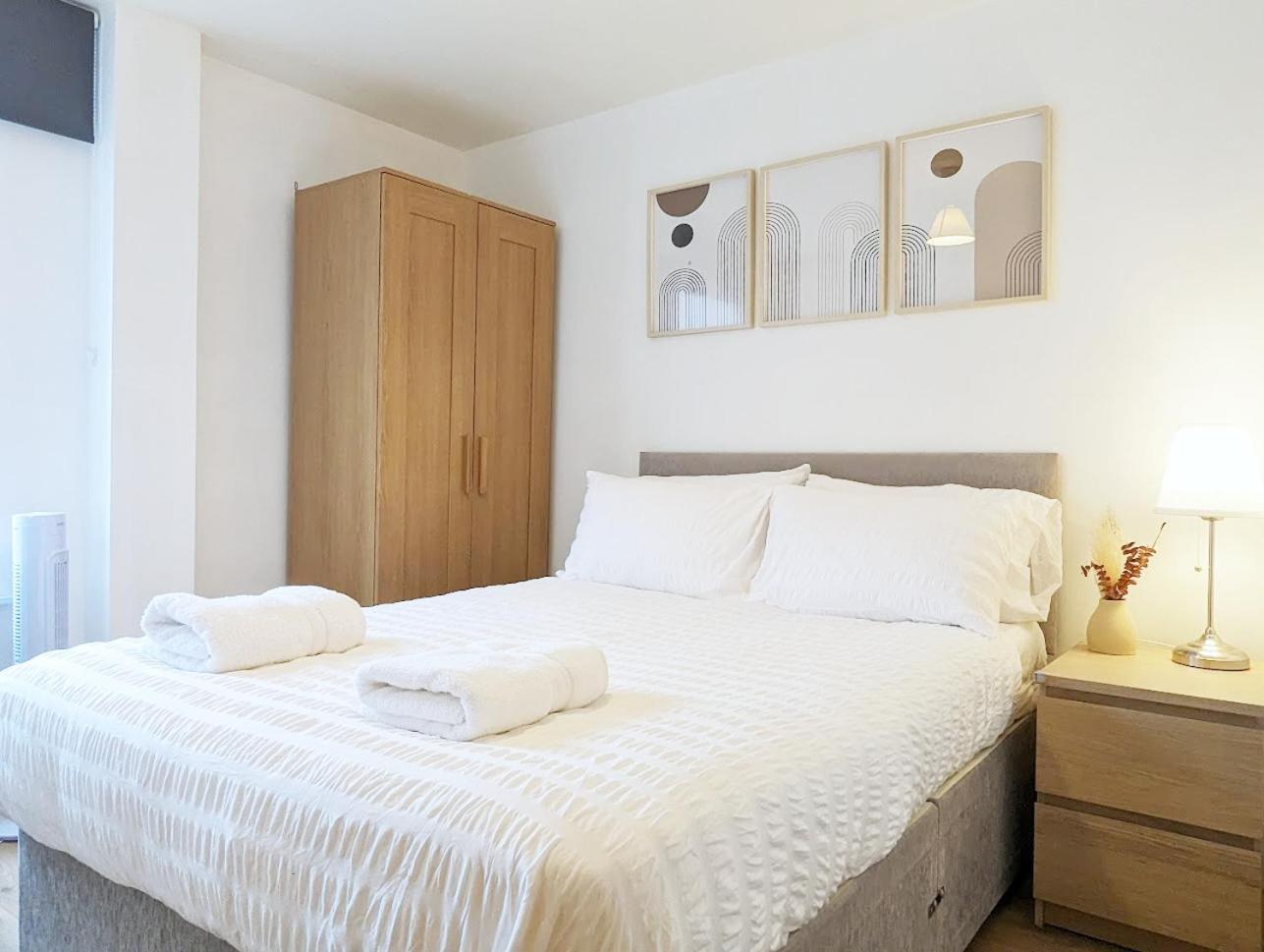 Guest Room In City Centre Near Key Attractions Liverpool Exterior photo