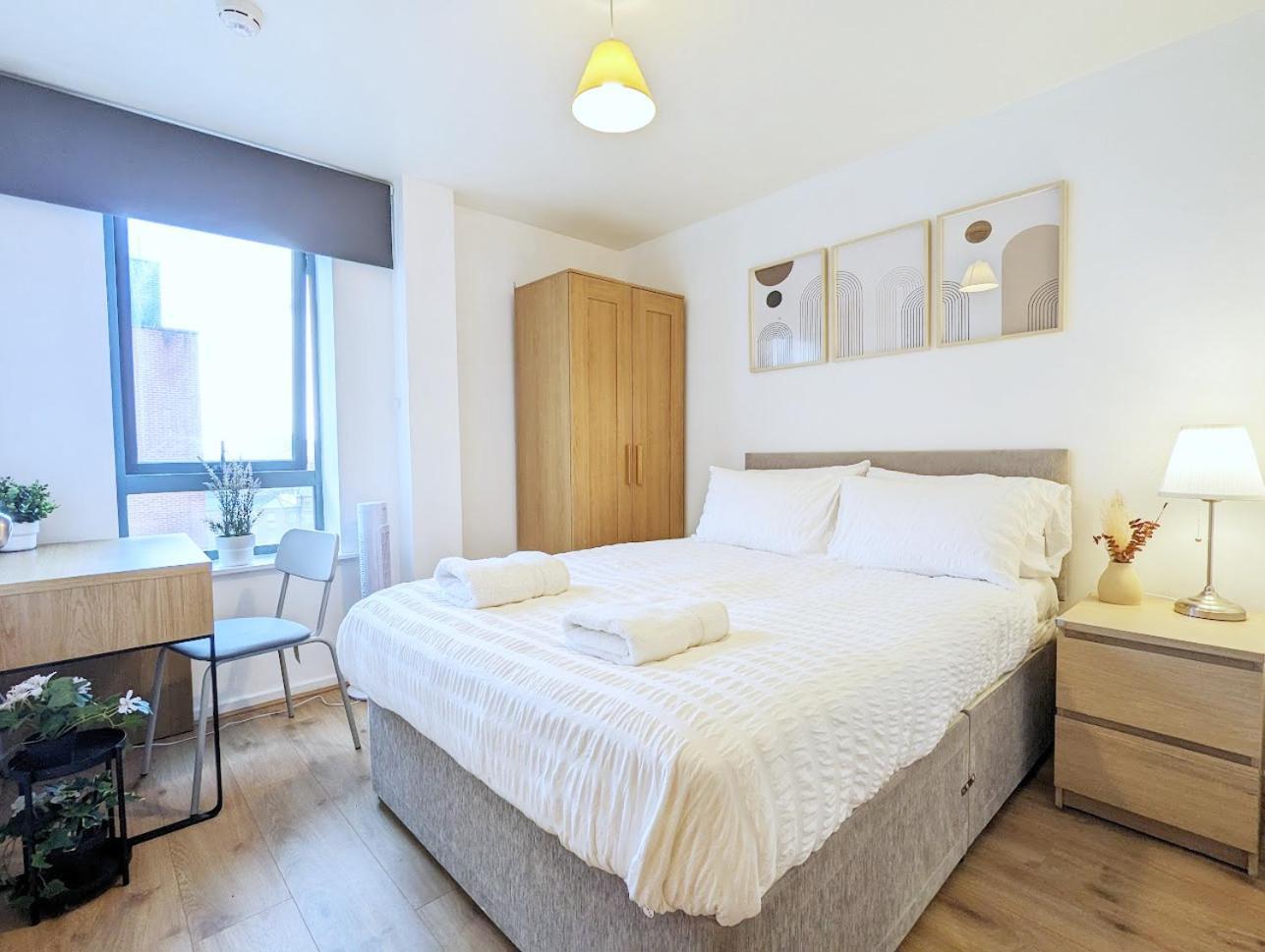 Guest Room In City Centre Near Key Attractions Liverpool Exterior photo